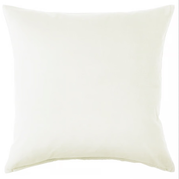 IKEA SANELA Cushion Cover, Off-White, 20"x20" (105.911.20) NEW - Picture 1 of 3